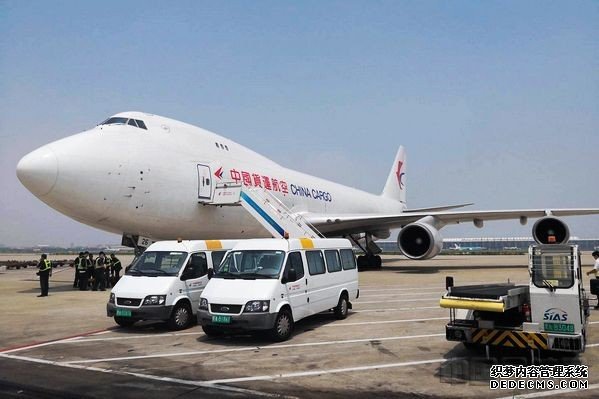 天津发到厦门当天件空运急件