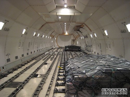 武汉机场货运到克拉玛依空运