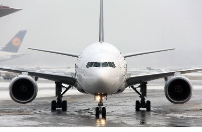 晚上揽收快递公司机场货运