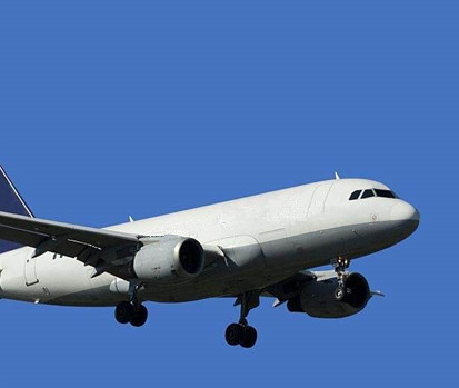 中国航空货运助力当日达快递发展