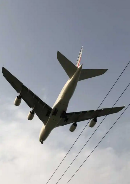 晚上收件的货运快递选择上海机场快运