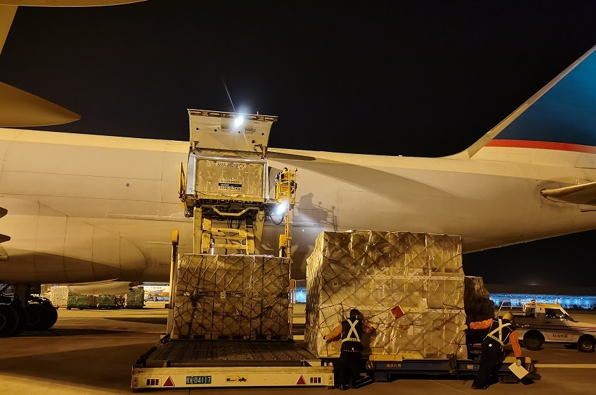 想发货物从上海到乌鲁木齐航空货运价格便宜吗