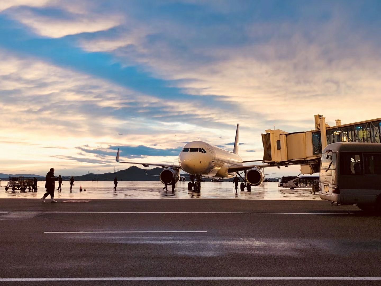 美兰机场海口航空货运通达全国当天到达