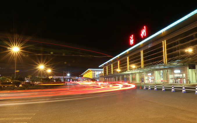 温州龙湾机场发急件怎么操作呢？